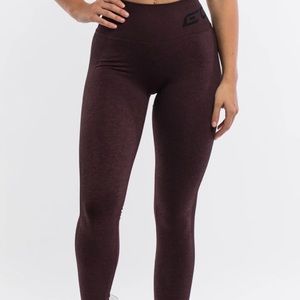 Berry ARISE BUTT SCRUNCH LEGGINGS- never worn